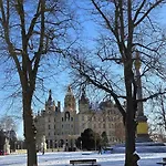 Am Ostorfer Апартаменты *