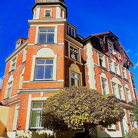 Am Ostorfer *